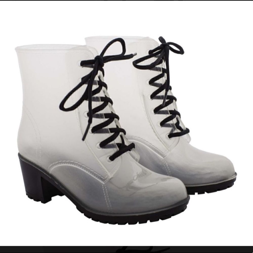 Daisy Boot - Black Sole
